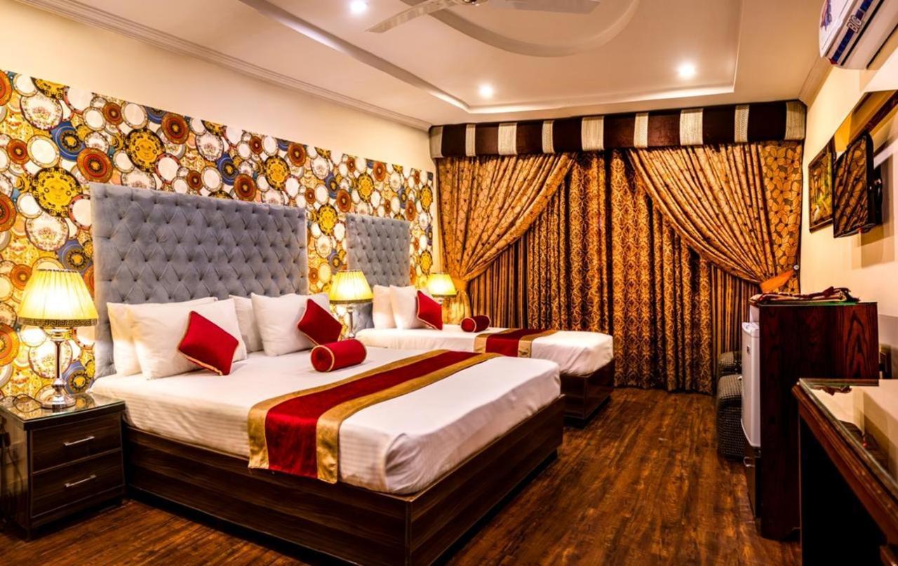 Rose Palace Hotel, Gulberg Лахор Экстерьер фото